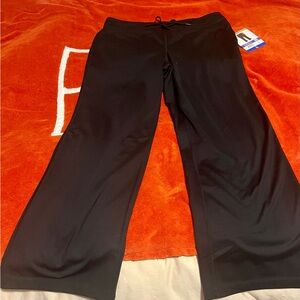 Mondetta Black Drawstring Pants with Pockets